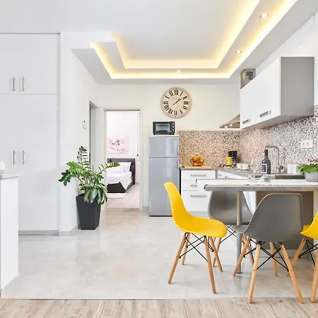 아파트 David With Hydromassage Bath Near 우마그